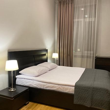 Soprano Apartment Lviv Extérieur photo